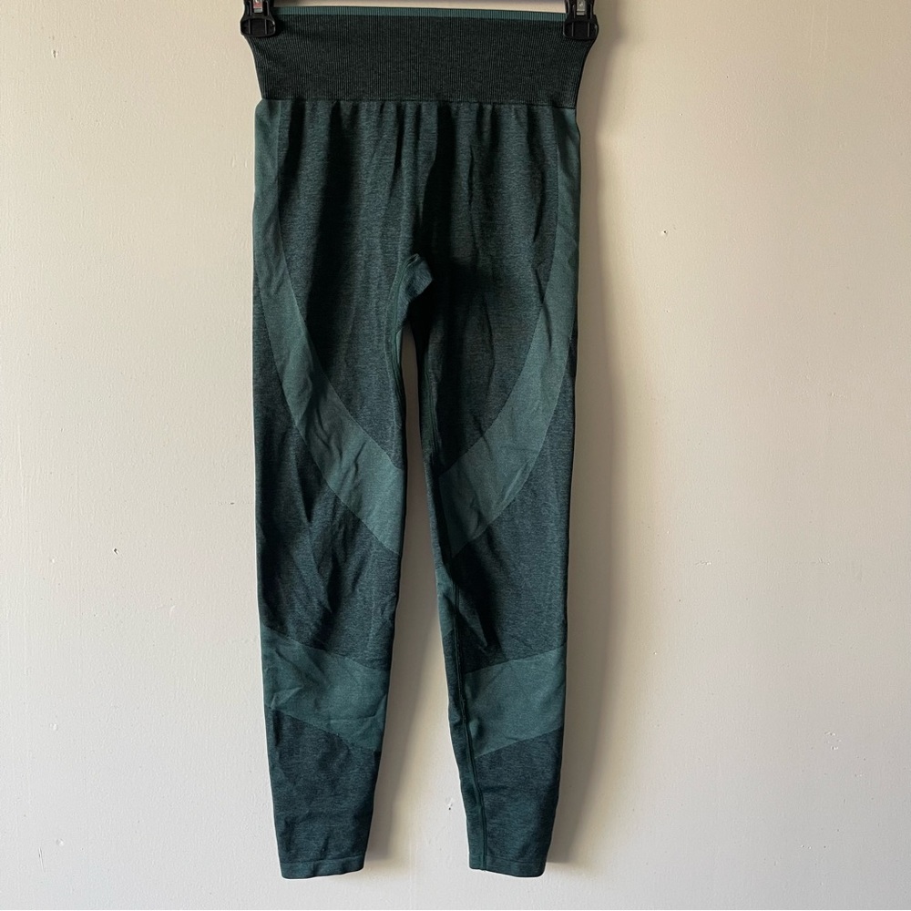 Pink seamless olive green leggings